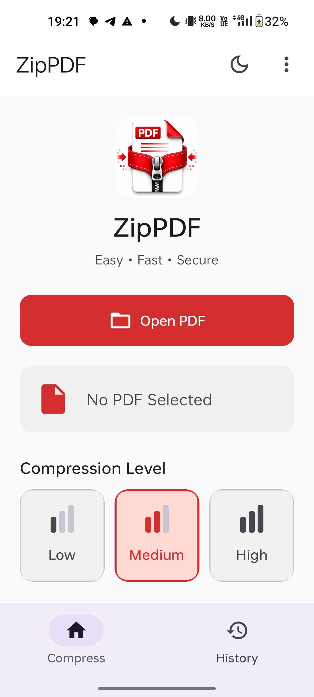 ZipPDF home screen showing Open PDF button and compression level selector